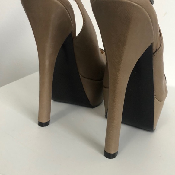 Guess heels - Picture 3 of 3